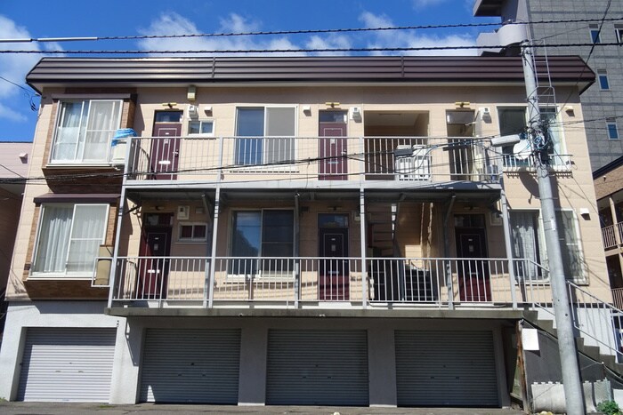 物件外観写真3　(外観写真)