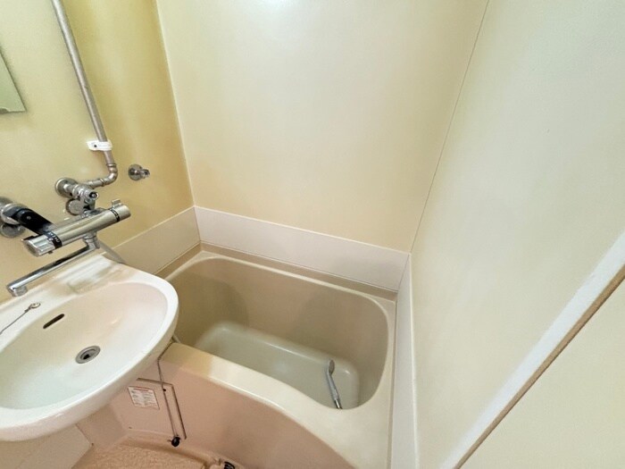 物件内観写真12　(バス／シャワールーム等)