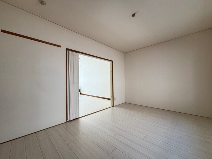 物件内観写真22　(居室)