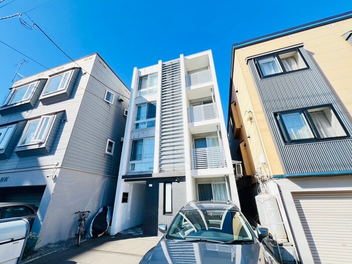 物件外観写真1　(外観写真)