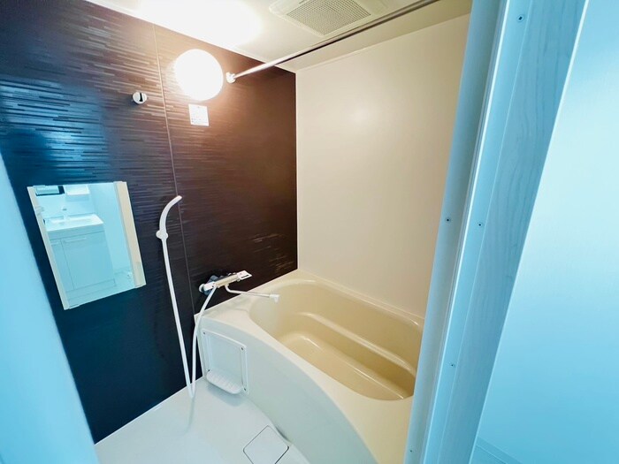 物件内観写真12　(バス／シャワールーム等)