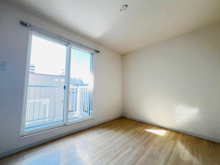 物件内観写真22　(居室)