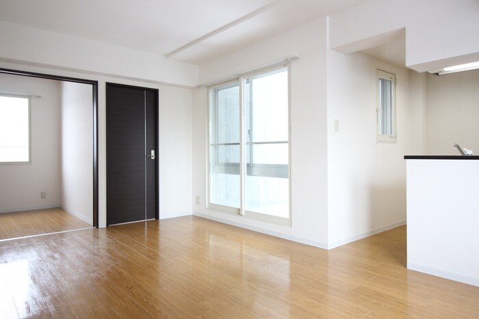 物件内観写真4　(居室)