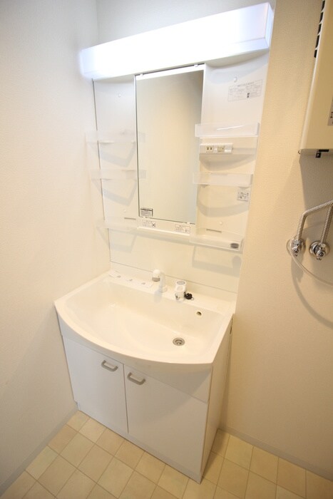 物件内観写真11　(洗面)