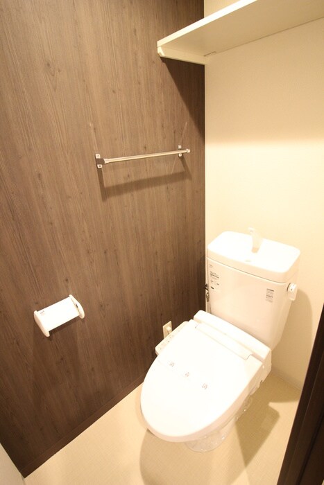 物件内観写真14　(トイレ)