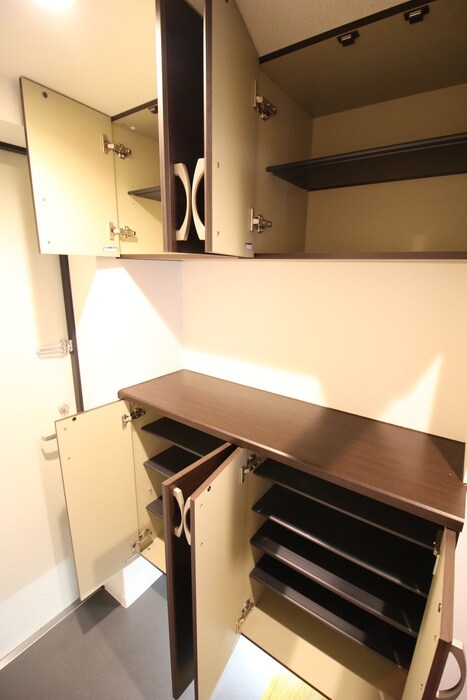 物件内観写真16　(靴箱)