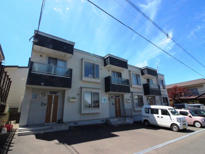 物件外観写真1　(外観写真)