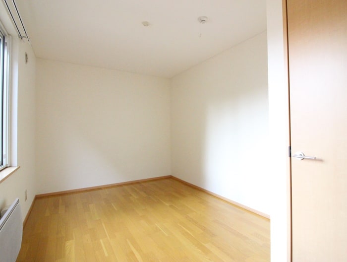 物件内観写真13　(居室)