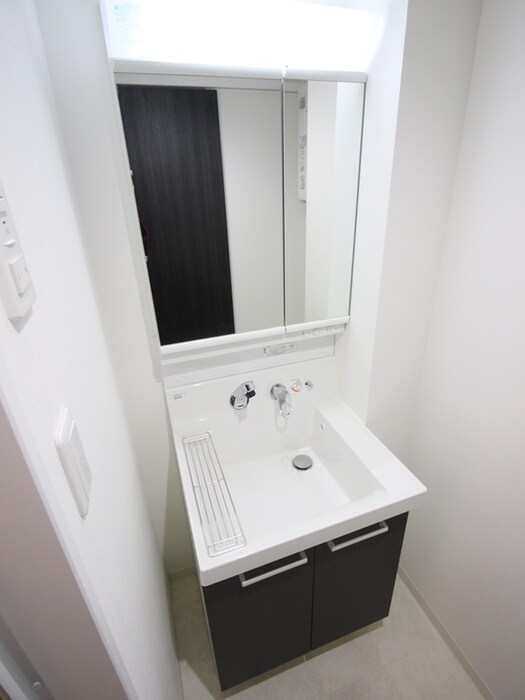 物件内観写真13　(洗面)