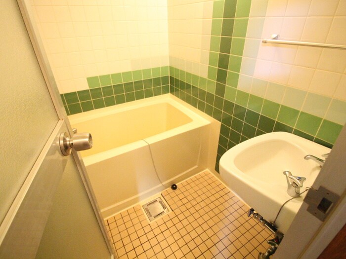 物件内観写真13　(バス／シャワールーム等)