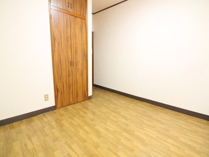 物件内観写真18　(居室)