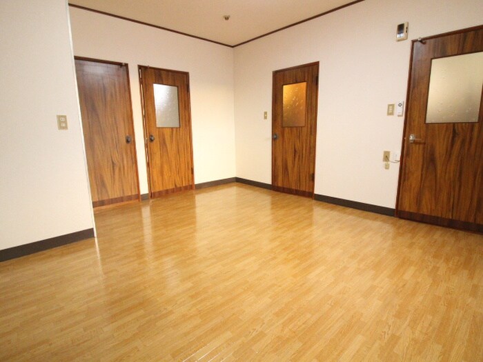 物件内観写真21　(居室)