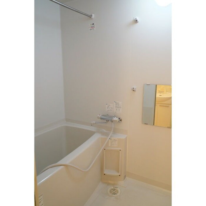 物件内観写真11　(バス／シャワールーム等)