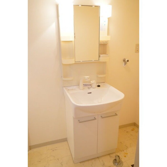 物件内観写真12　(洗面)