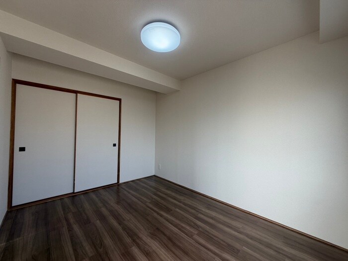 物件内観写真16　(居室)