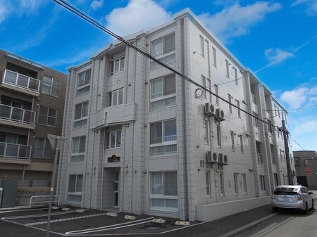 グランメ－ル本郷通１３北Ⅱ外観写真
