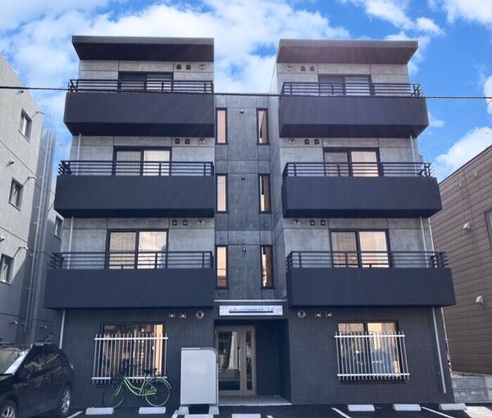 物件外観写真1　(外観写真)