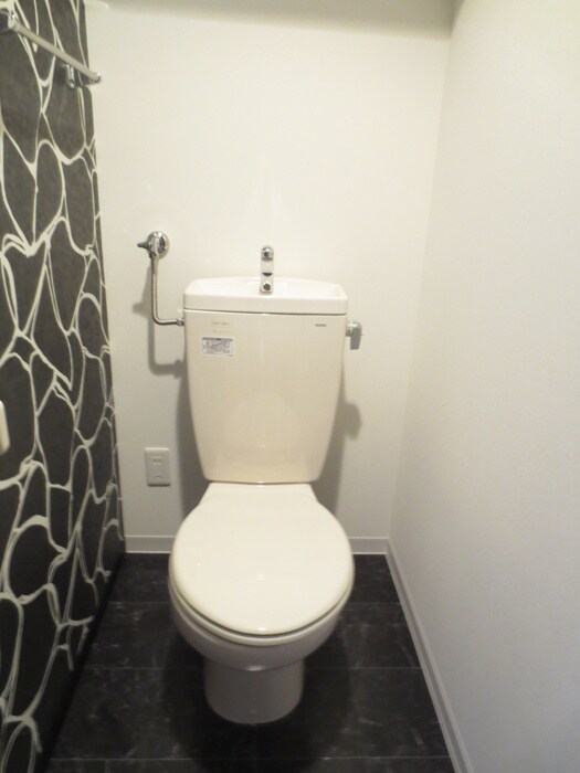 物件内観写真12　(トイレ)