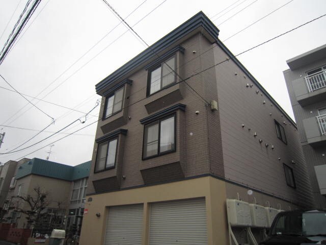 物件外観写真2　(外観写真)