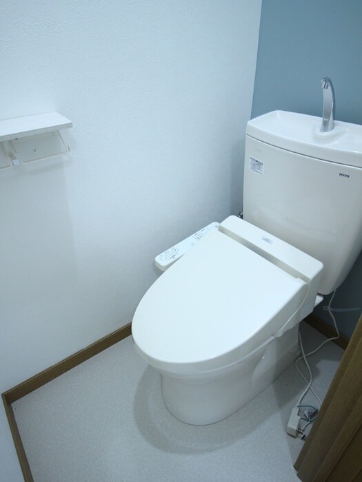 物件内観写真11　(トイレ)