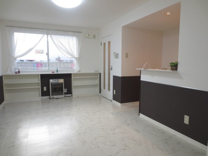 物件内観写真5　(居室)