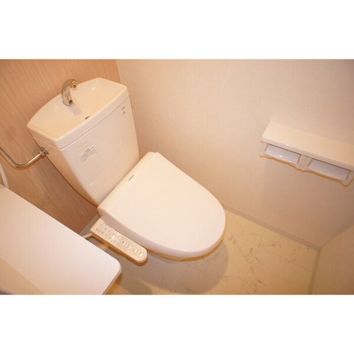 物件内観写真11　(トイレ)