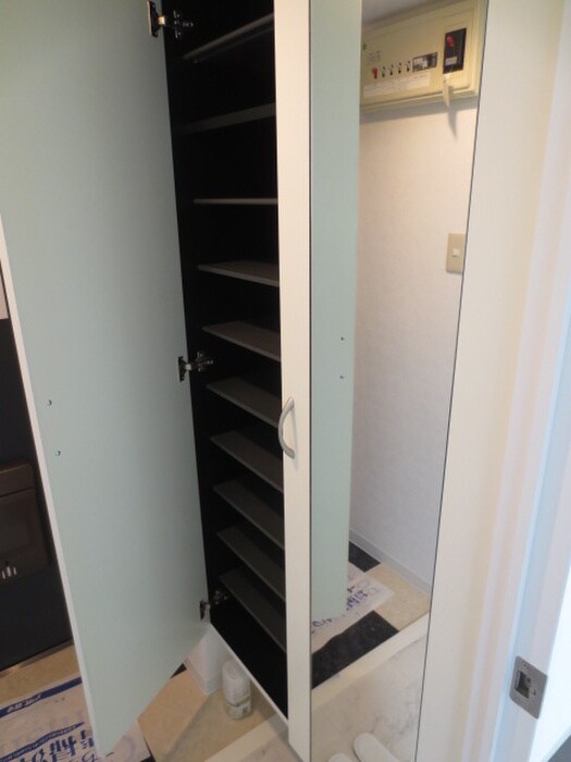 物件内観写真13　(靴箱)