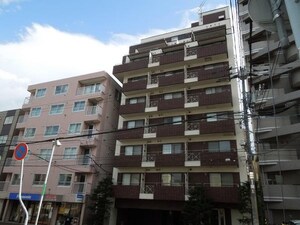 アルファアパル菊水外観写真