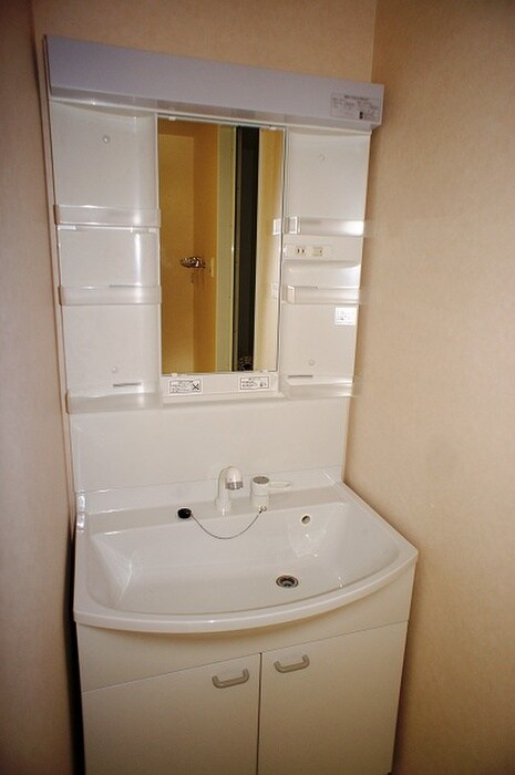 物件内観写真13　(洗面)