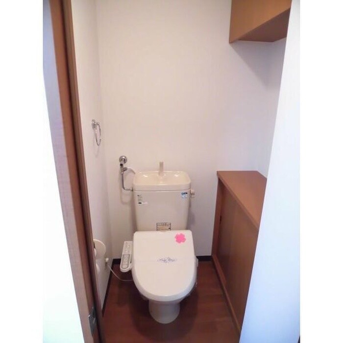 物件内観写真15　(トイレ)