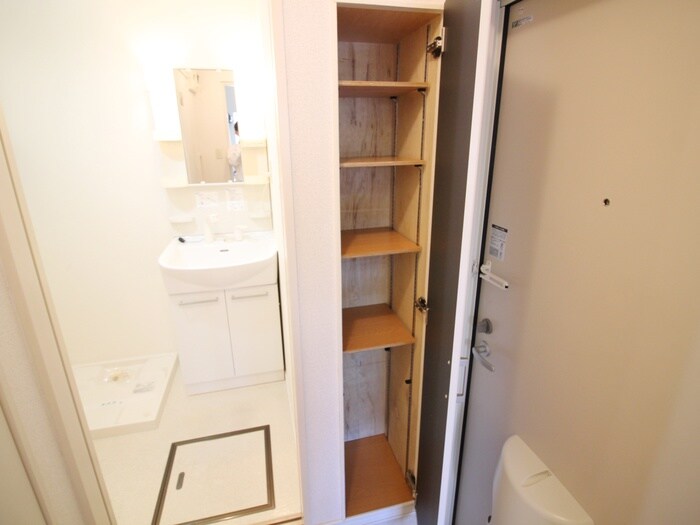 物件内観写真17　(靴箱)