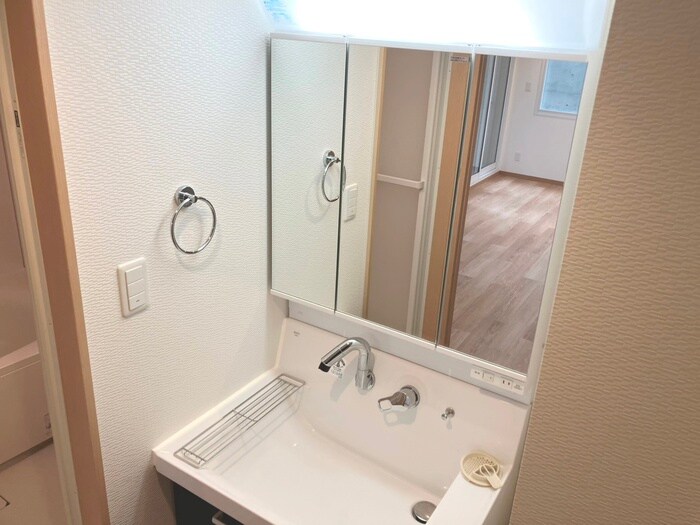 物件内観写真18　(洗面)