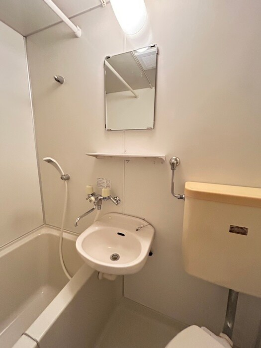 物件内観写真12　(洗面)