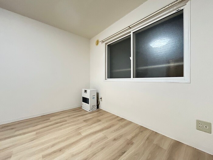 物件内観写真19　(居室)