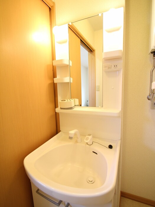 物件内観写真9　(洗面)