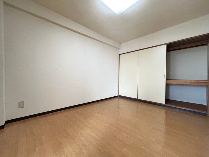 物件内観写真22　(居室)
