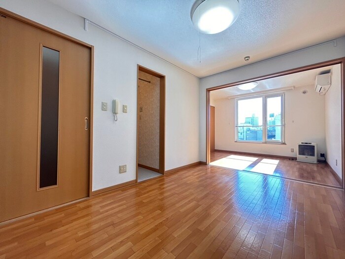 物件内観写真10　(居室)