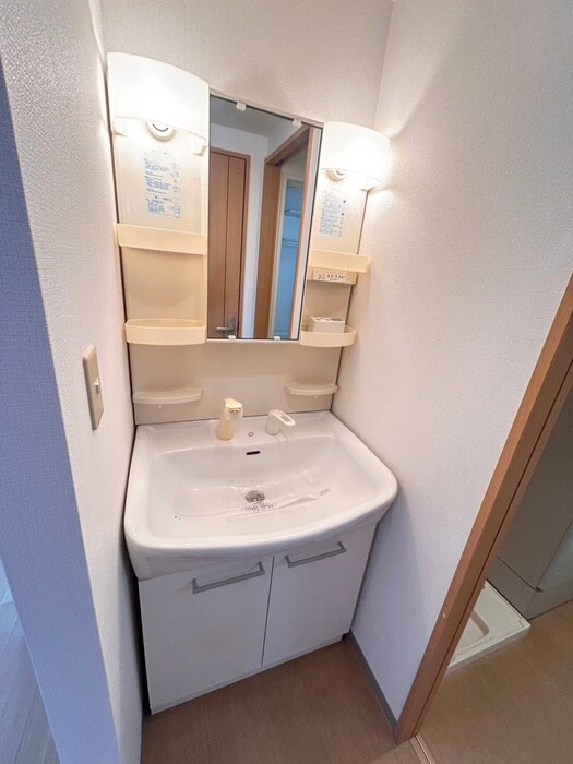 物件内観写真14　(洗面)