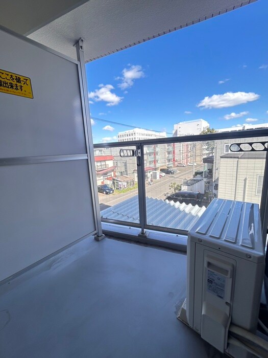 物件内観写真18　(ベランダ・バルコニー)