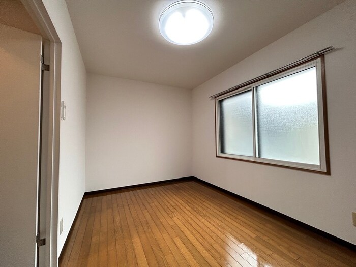 物件内観写真11　(居室)