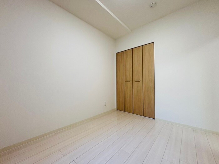 物件内観写真13　(居室)