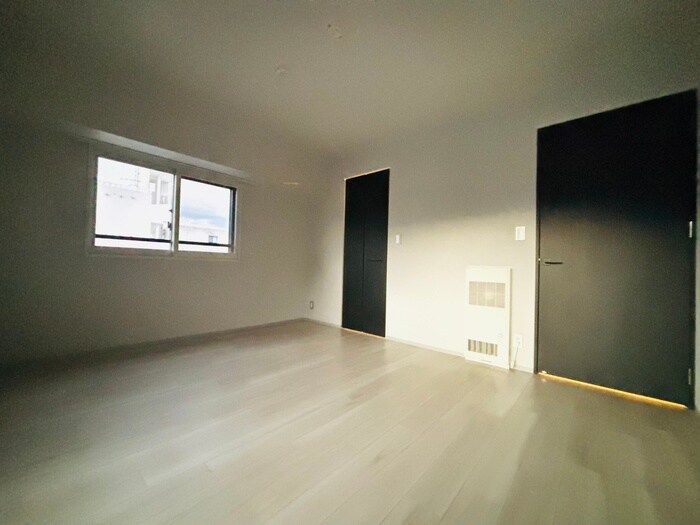 物件内観写真13　(居室)