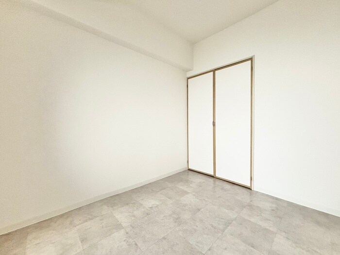 物件内観写真11　(居室)