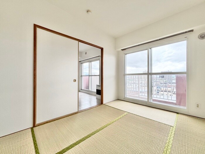 物件内観写真12　(居室)