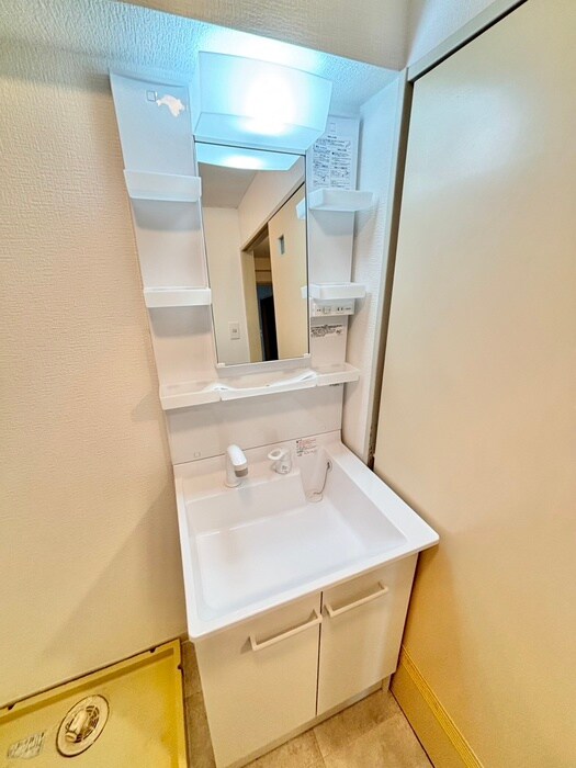 物件内観写真18　(洗面)