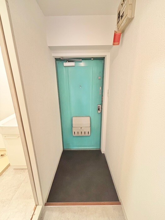 物件内観写真21　(玄関)