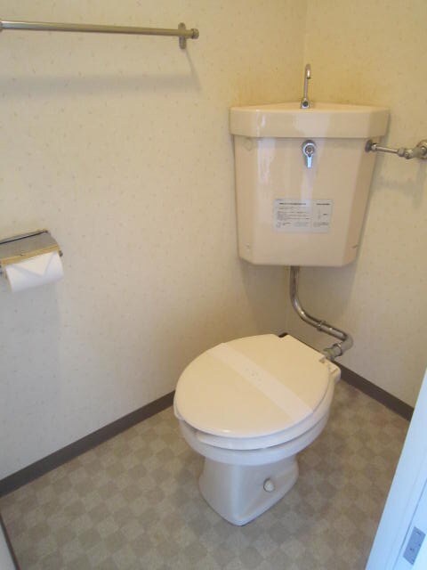 物件内観写真15　(トイレ)