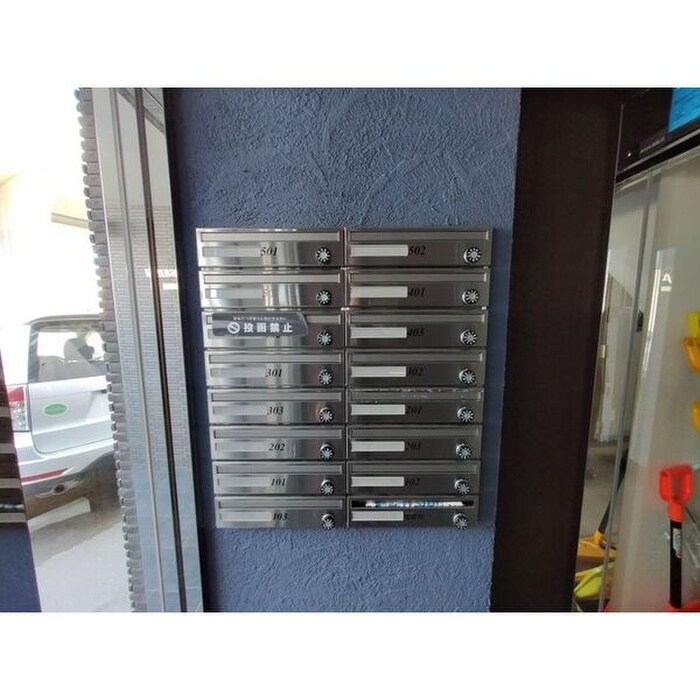 物件外観写真4　(建物設備)