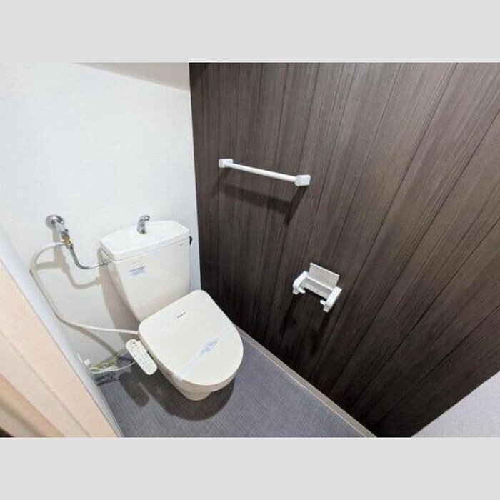 物件内観写真13　(トイレ)