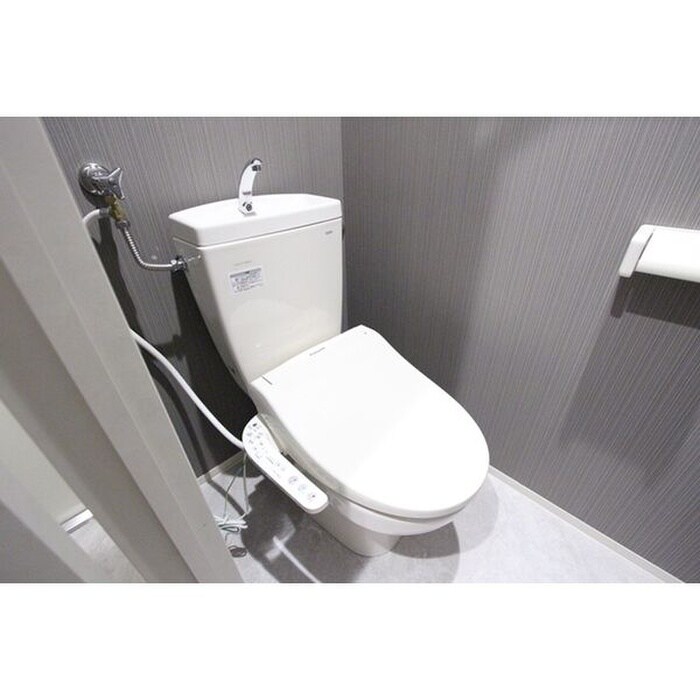 物件内観写真13　(トイレ)